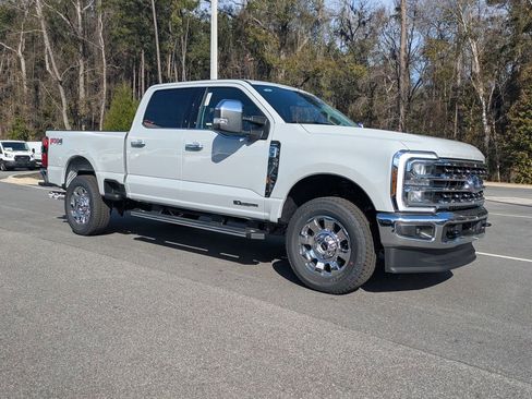 New 2026 Ford F350 Lariat w/ Chrome Package image 2