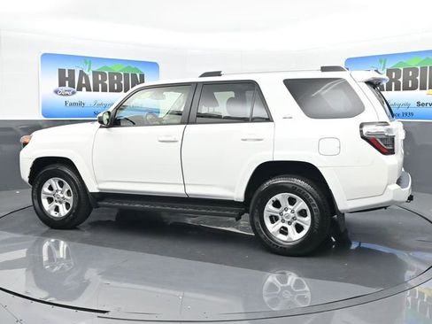 Used 2024 Toyota 4Runner SR5 image 3