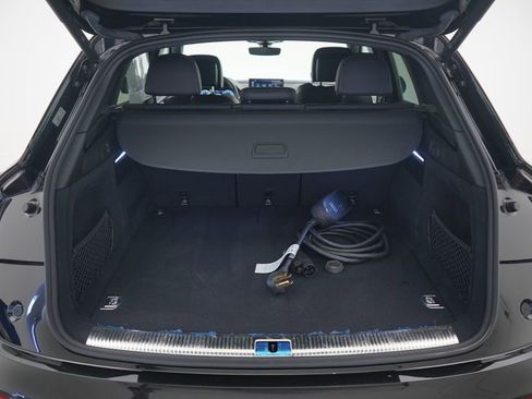 Used 2023 Audi Q5 e Premium Plus w/ Premium Plus Package image 12