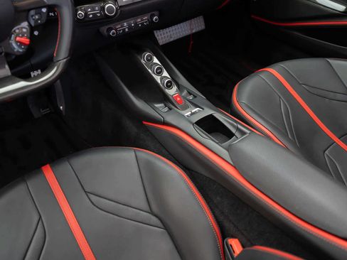 Used 2022 Ferrari 812 GTS RWD image 18