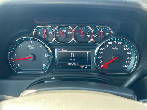 Used 2019 Chevrolet Tahoe LT image 28