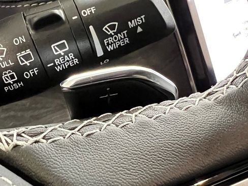 New 2025 Jeep Grand Cherokee Overland w/ Adv Protech Group III image 25