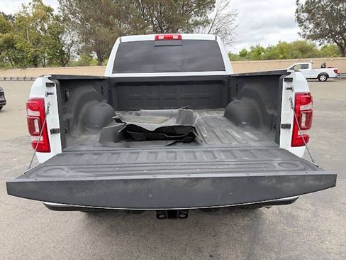 Used 2022 RAM 2500 Laramie AWD/4WD image 5