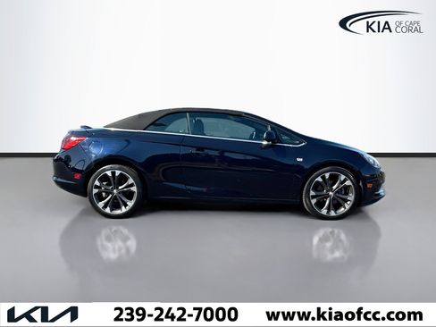 Used 2019 Buick Cascada Premium image 6