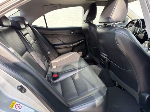 Used 2014 Lexus IS 250 w/ Navigation Package image 10