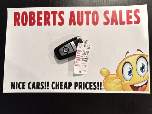 Used 2025 Ford Mustang Premium image 21