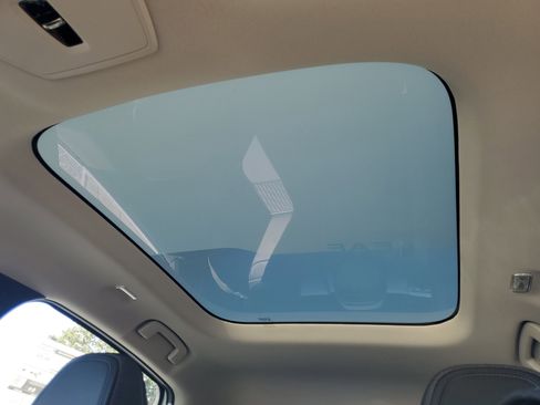 New 2026 Nissan Leaf Platinum+ image 15