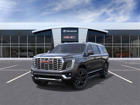 New 2026 GMC Yukon XL Denali w/ Sun & Power Step Package image 8
