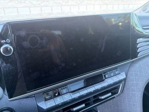 Used 2025 Toyota Camry XLE w/ Premium Package FWD image 14