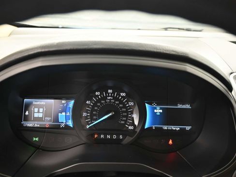 Used 2023 Ford Edge SE image 13