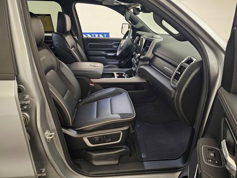 Used 2024 RAM 1500 Laramie image 30