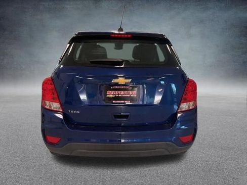 Used 2017 Chevrolet Trax LS FWD image 8
