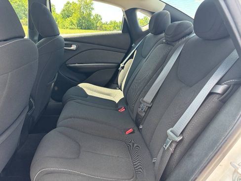 Used 2013 Dodge Dart SXT w/ Popular Equipment Group FWD image 13