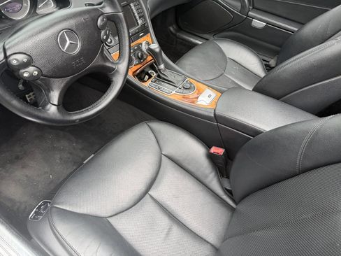 Used 2007 Mercedes-Benz SL 550 image 17