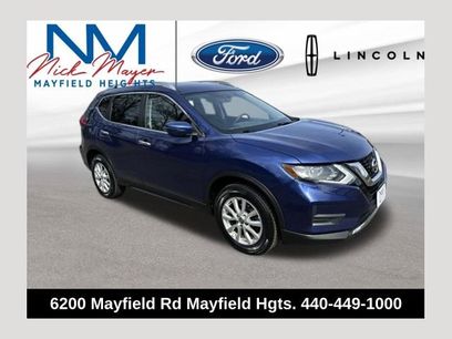 Used 2017 Nissan Rogue SV