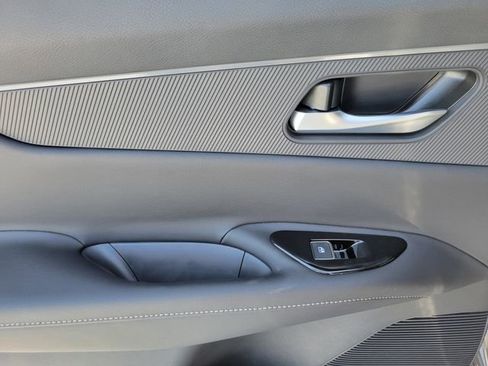 New 2025 Nissan Murano SV image 29