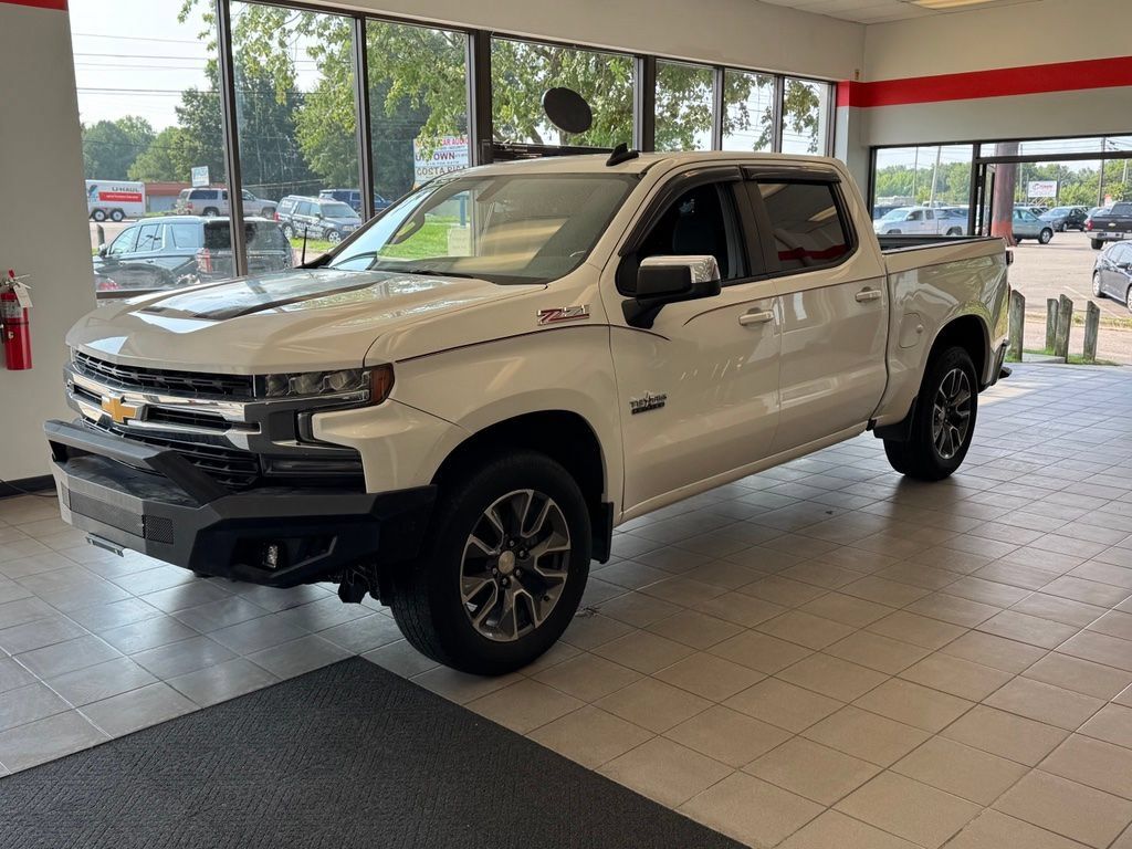 Used 2019 Chevrolet Silverado 1500 LT w/ Texas Edition AWD/4WD image 1
