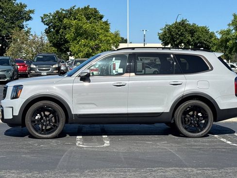 Used 2025 Kia Telluride EX X-Line AWD/4WD image 7