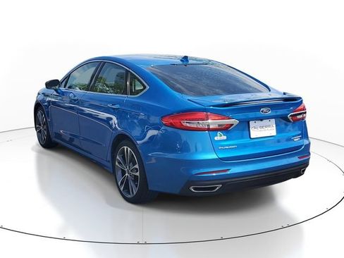 Used 2020 Ford Fusion Titanium AWD/4WD image 3