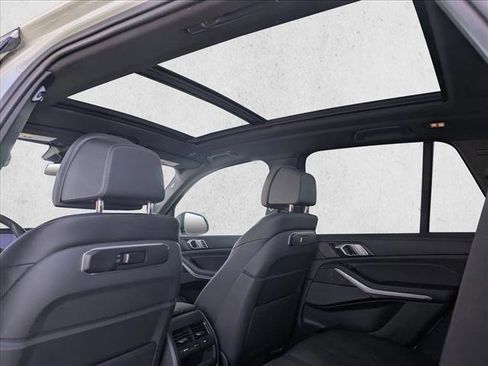 Certified 2024 BMW X5 sDrive40i w/ Premium Package image 21