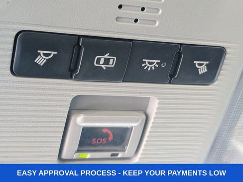 Used 2020 Toyota RAV4 LE image 38