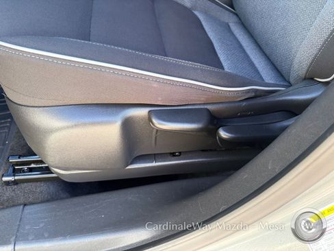 Used 2024 Chevrolet TrailBlazer LT w/ LPO, Blackout Package image 23