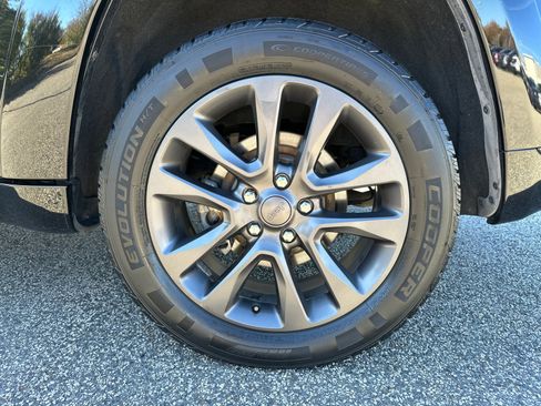 Used 2019 Jeep Grand Cherokee High Altitude image 20