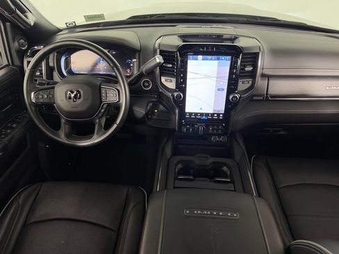 Used 2024 RAM 3500 Limited AWD/4WD image 13