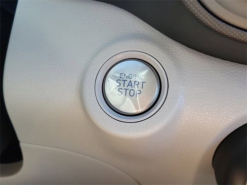 New 2026 Hyundai Venue SEL image 8