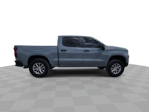 Used 2024 Chevrolet Silverado 1500 Custom Trail Boss AWD/4WD image 9