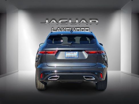 New 2025 Jaguar F-PACE R-Dynamic S image 4