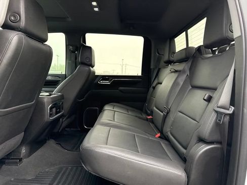 Used 2024 Chevrolet Silverado 3500 LTZ w/ LTZ Convenience Package AWD/4WD image 11