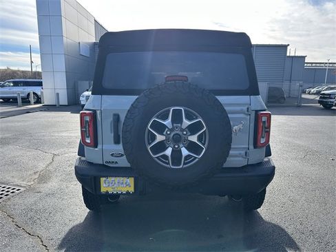 Certified 2023 Ford Bronco Badlands image 6
