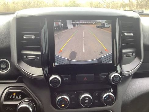 Used 2024 RAM 3500 Tradesman w/ Chrome Appearance Group image 20