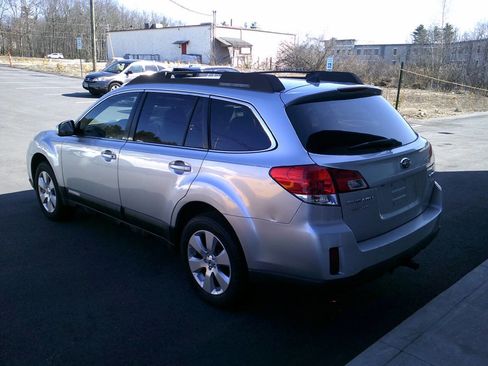 Used 2012 Subaru Outback 2.5i Limited w/ Moonroof Pkg AWD/4WD image 5