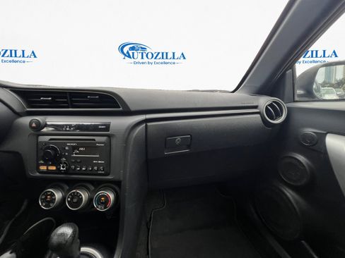 Used 2012 Scion tC image 11