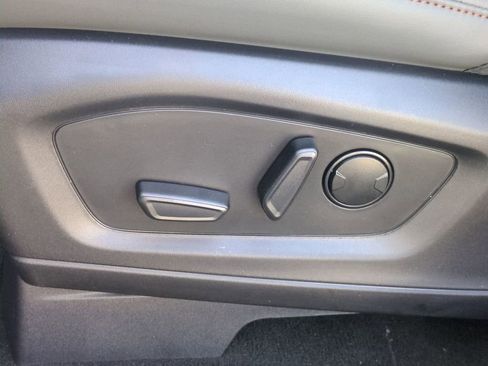 New 2026 Ford Explorer Active w/ Active Comfort Package image 23