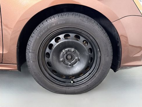 Used 2017 Volkswagen Jetta S image 30