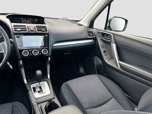 Used 2016 Subaru Forester 2.5i Premium w/ All-Weather Package image 21