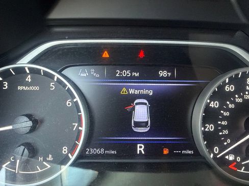 Certified 2024 Nissan Murano SV FWD image 29