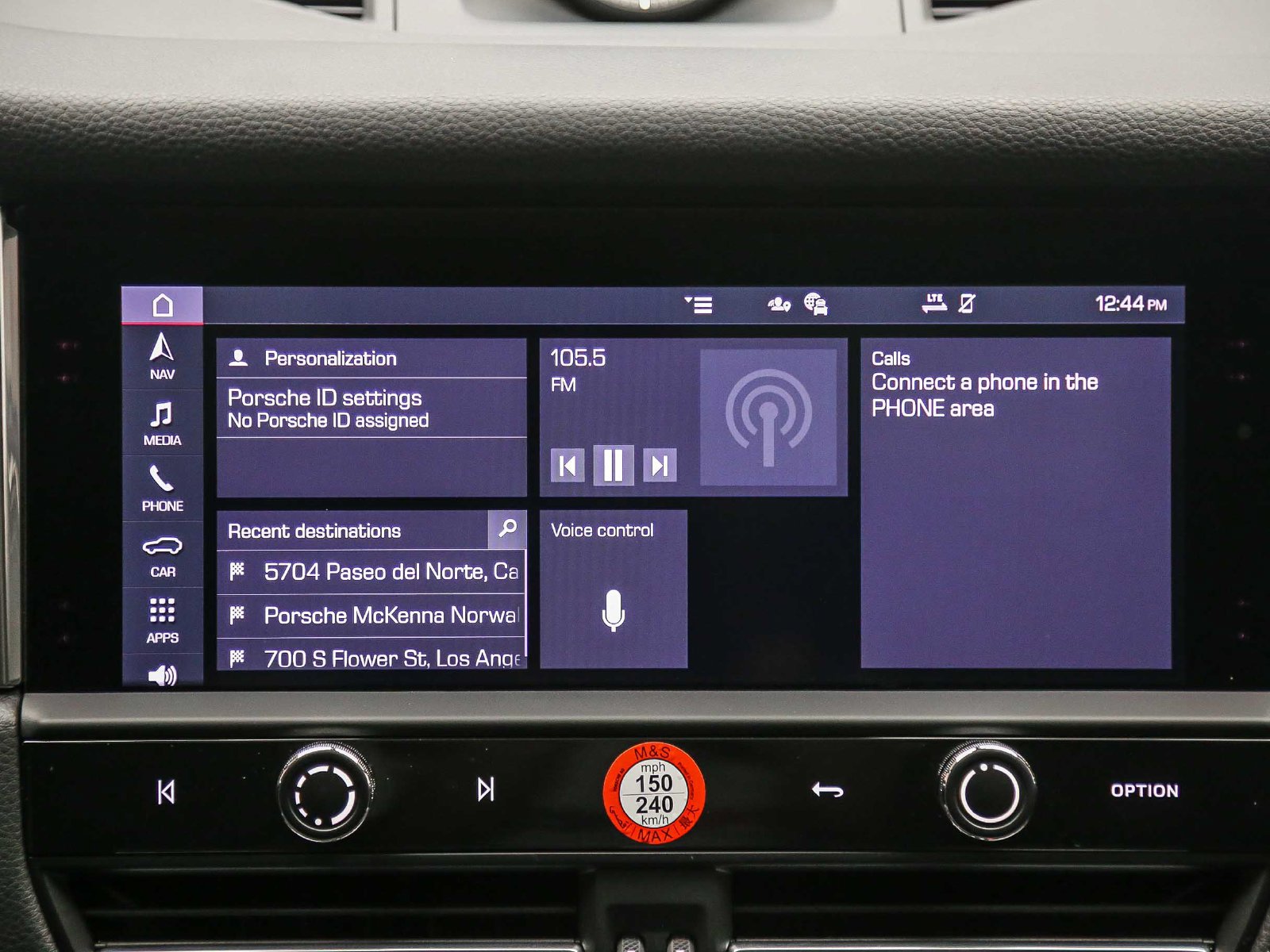 Certified 2026 Porsche Macan AWD/4WD image 18