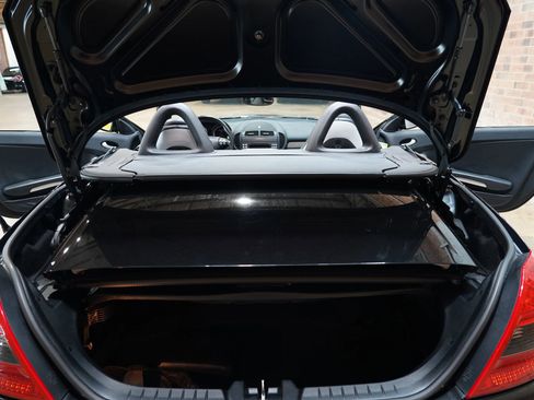 Used 2006 Mercedes-Benz SLK 55 AMG image 34