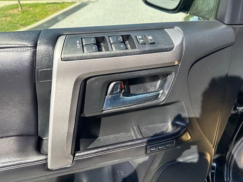 Used 2016 Toyota 4Runner Limited AWD/4WD image 15