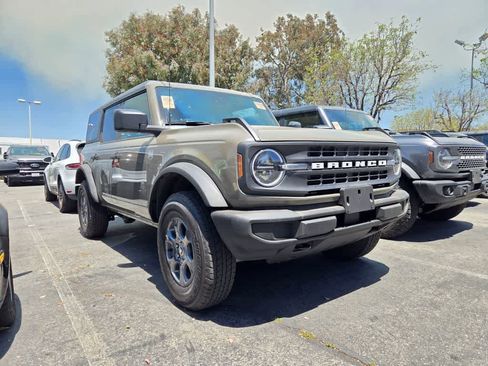 Used 2025 Ford Bronco Big Bend AWD/4WD image 2