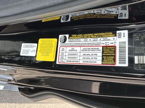Used 2026 Toyota Sienna XLE FWD image 36