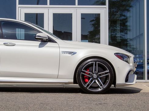 Used 2019 Mercedes-Benz E 63 AMG S w/ Driver Assistance Package image 5