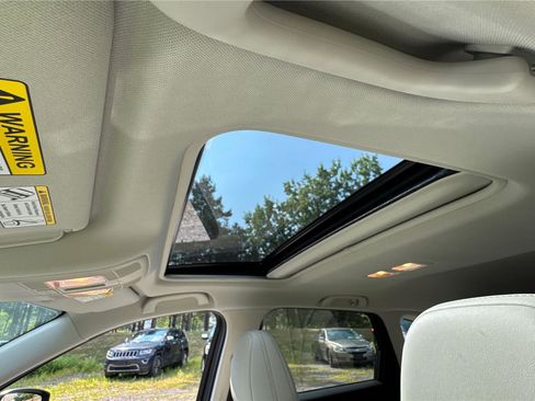 Used 2023 MAZDA CX-5 AWD 2.5 S w/ Preferred Package image 21