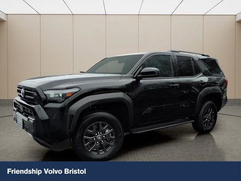 Used 2025 Toyota 4Runner SR5 image 1