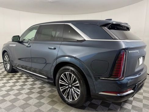 New 2026 Cadillac Escalade IQ Luxury 1 image 8