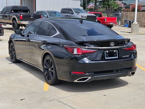 Used 2024 Lexus ES 350 F Sport w/ Accessory Package (Z2) FWD image 7